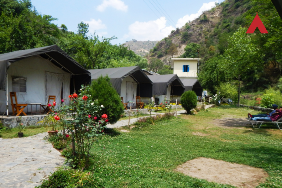The Hail Himalayas – Camping in Shoghi